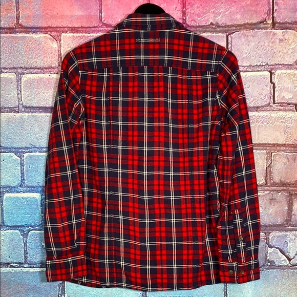 Duluth Classic Red Navy Plaid Men's Shirt Button Down Size XS - Picture 6 of 7